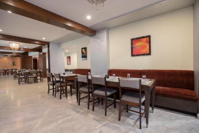 u by z hotels richmond circle