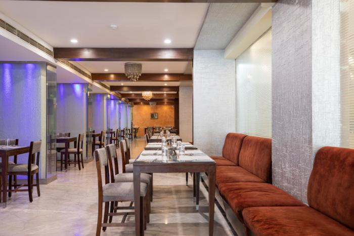 u by z hotels richmond circle