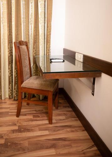 u by z hotels richmond circle