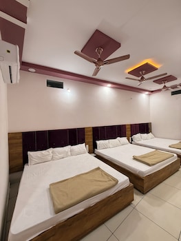 hotel koti tirth