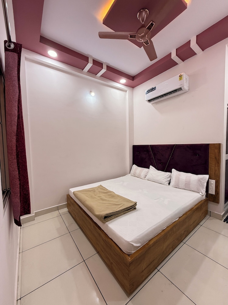 hotel koti tirth