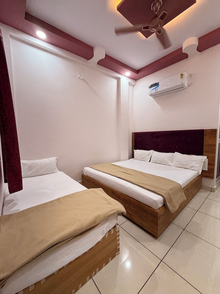 hotel koti tirth