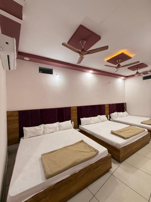 hotel koti tirth