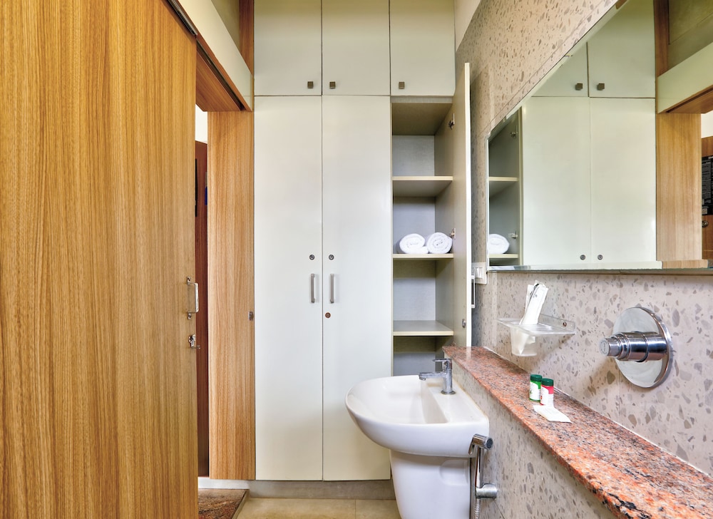 acasa suites itpl whitefield