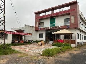 shyam krapa hotel