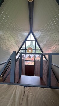 huts and hunters resort saputara