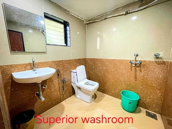 hotel krish baga