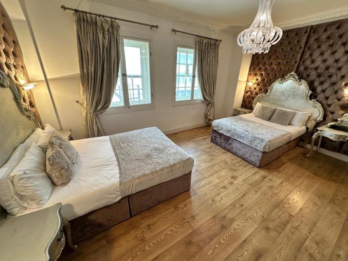 white star line hotel