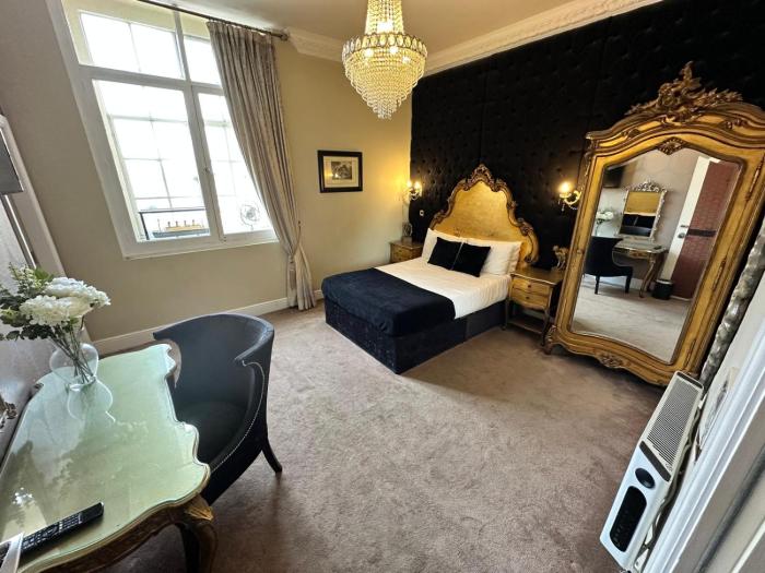 white star line hotel