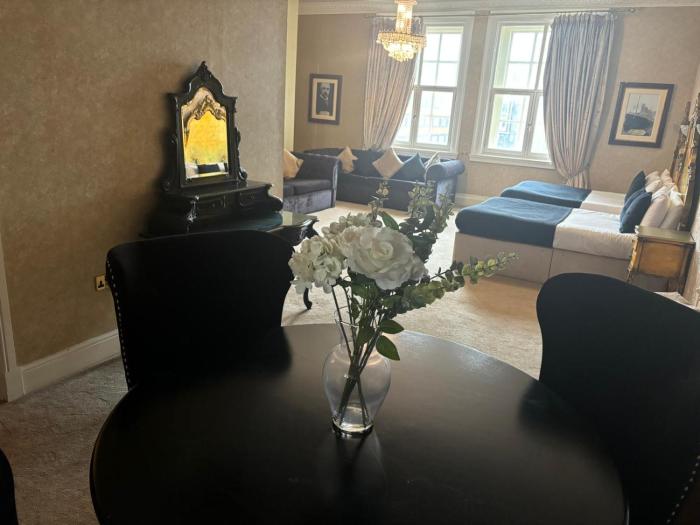 white star line hotel