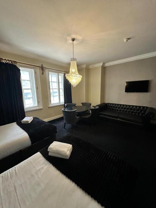 white star line hotel