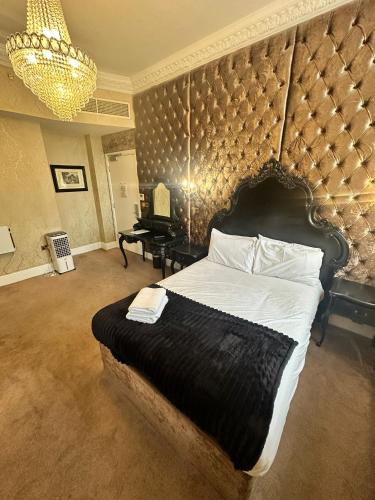 white star line hotel