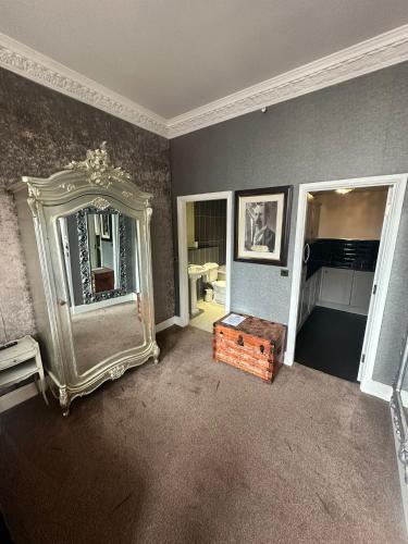 white star line hotel