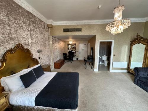 white star line hotel