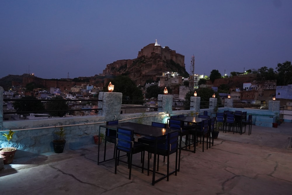 shikhar niwas boutique haveli