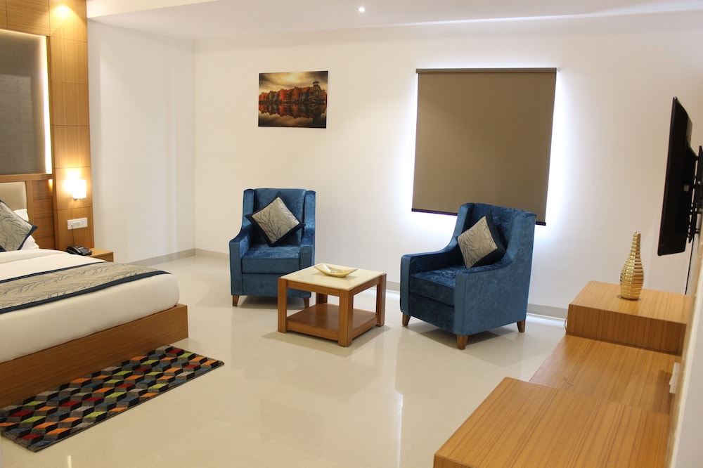 hotel transit near delhi airport