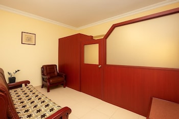hotel indraprastha thiruvalla