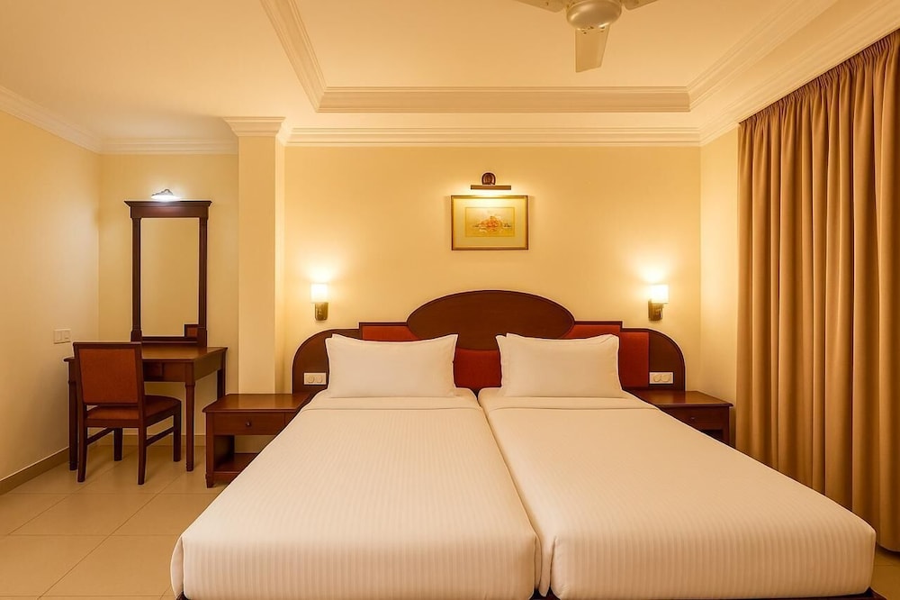 hotel indraprastha thiruvalla