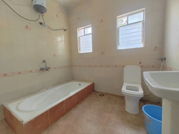 hotel sskar executive