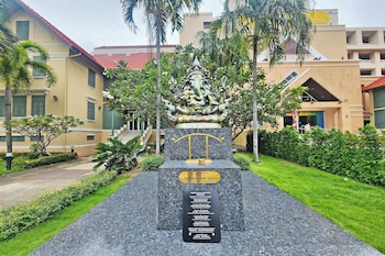 suan sunandha palace hotel