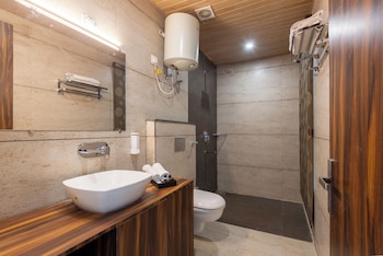 hotel moonglade by royal stays dalhousie