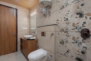 hotel moonglade by royal stays dalhousie