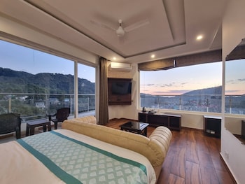 hotel moonglade by royal stays dalhousie