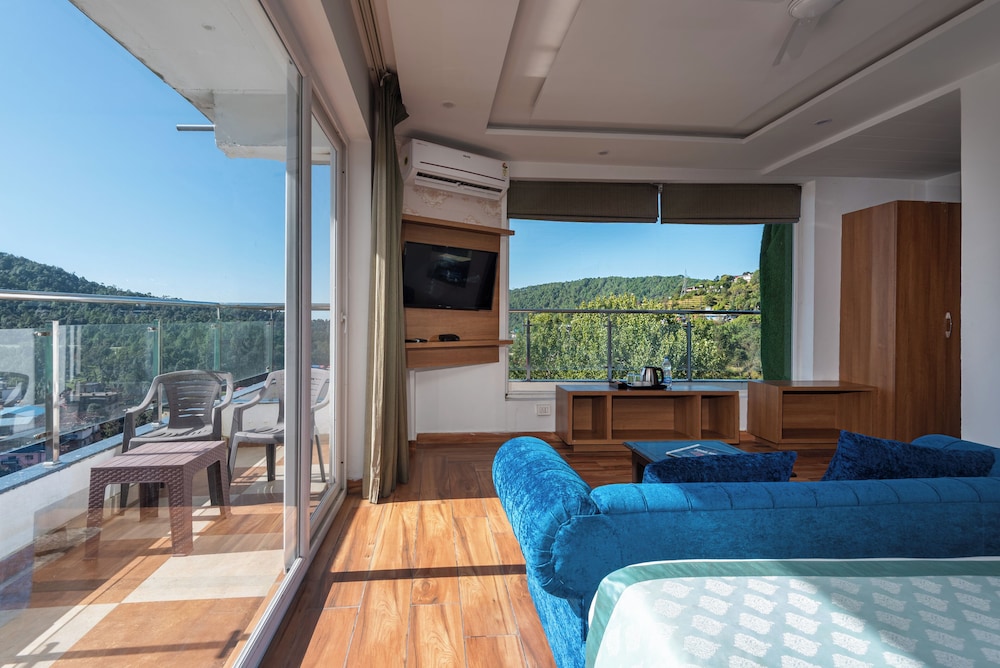 hotel moonglade by royal stays dalhousie