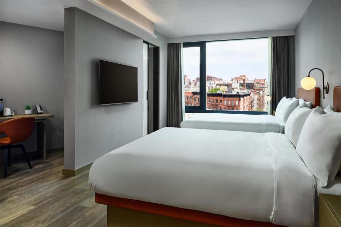 the george at columbia harlem tapestry collection by hilton