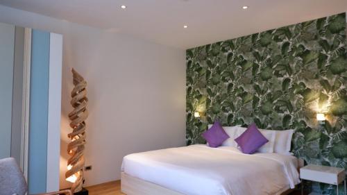 the lush apartments and suites