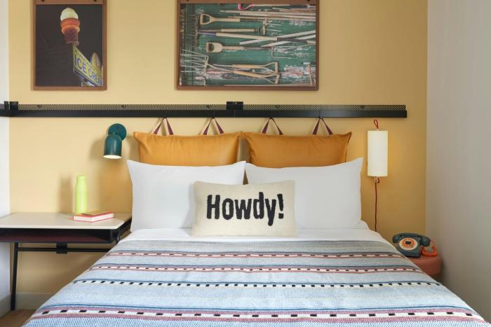 moxy fayetteville