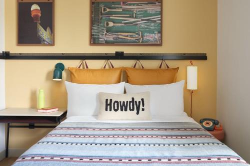 moxy fayetteville