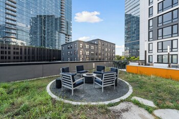2br city escape