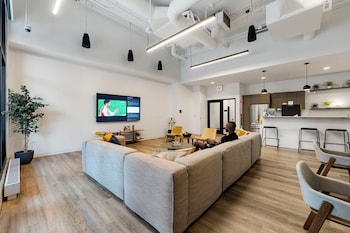 2br city escape