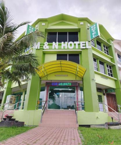 oyo 91195 dancenter seremban 2 near snow