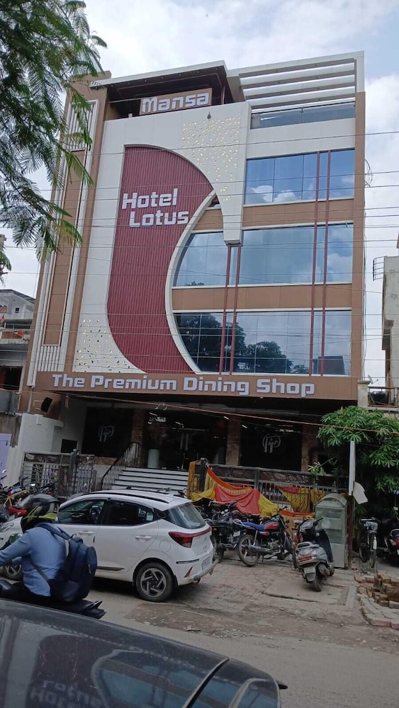 hotel lotus
