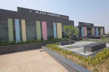 hotel black harbour