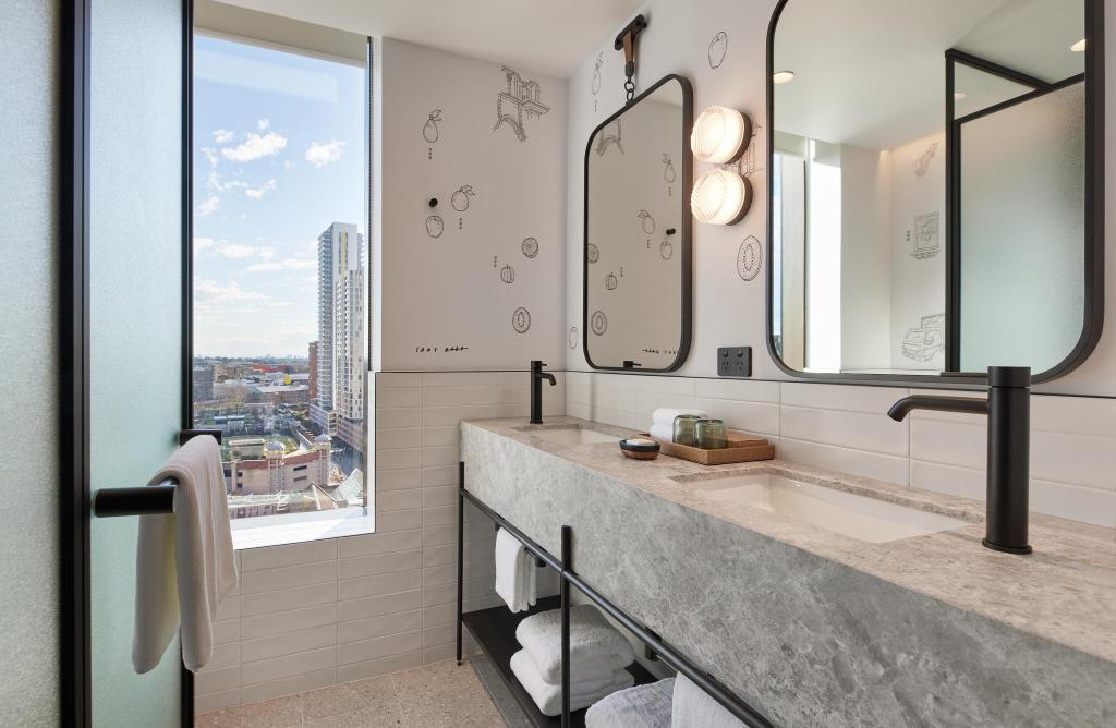 caption by hyatt central sydney