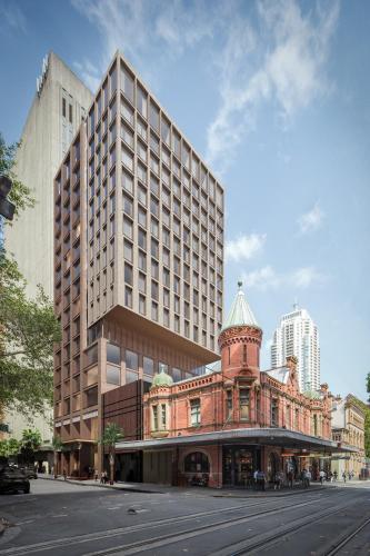 caption by hyatt central sydney