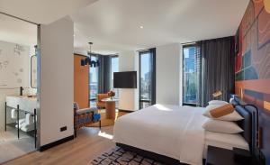caption by hyatt central sydney