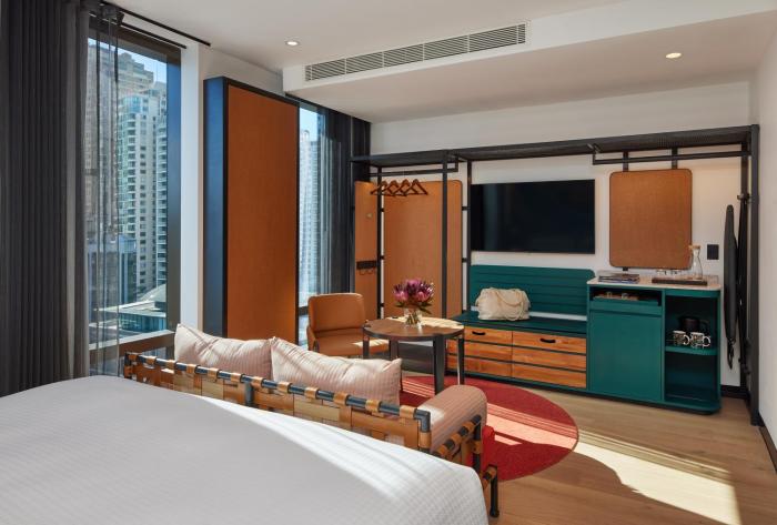 caption by hyatt central sydney
