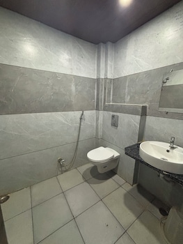 hotel dhana lakshmi bliss