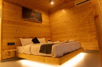 tranquillo by the beach luxury wooden