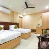iris suites kalkaji