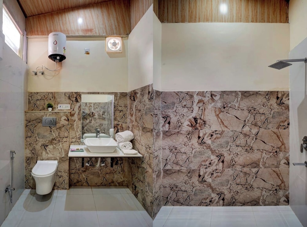 peachwood resort ramgarh