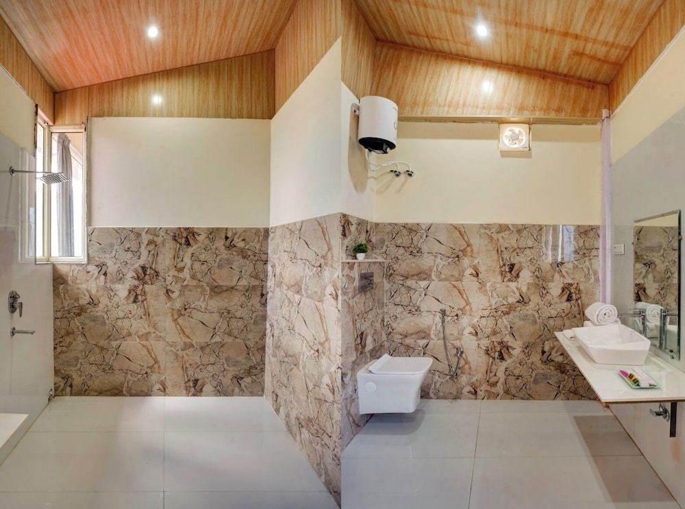 peachwood resort ramgarh