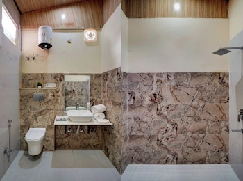 peachwood resort ramgarh