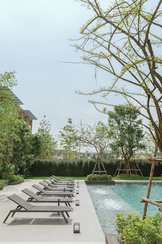 paak hotel suvarnabhumi