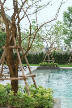 paak hotel suvarnabhumi