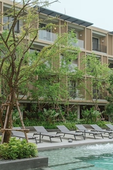 paak hotel suvarnabhumi